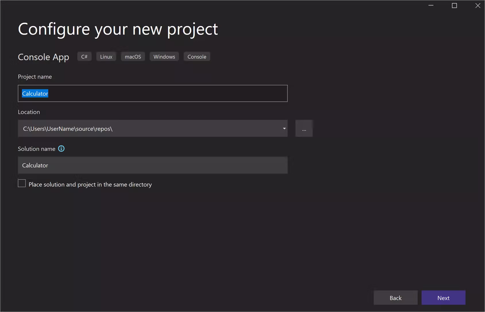 显示在“配置新项目”窗口中将项目命名为“Calculator”的屏幕截图